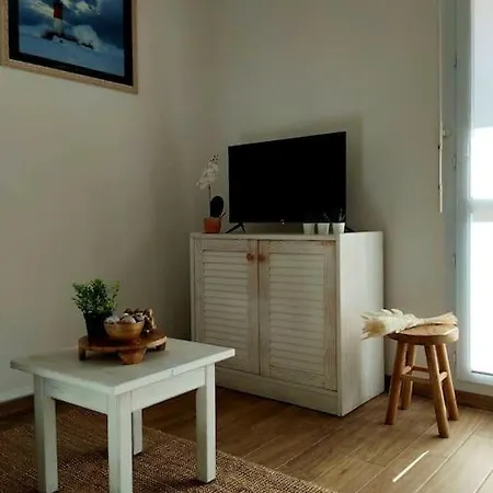 Apartment Appt 4-5 Pers Au Verdon-sur-mer Dans De Tourisme 3 Etoiles
